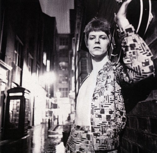 This is a thumbnail + gatefold.left.jpg