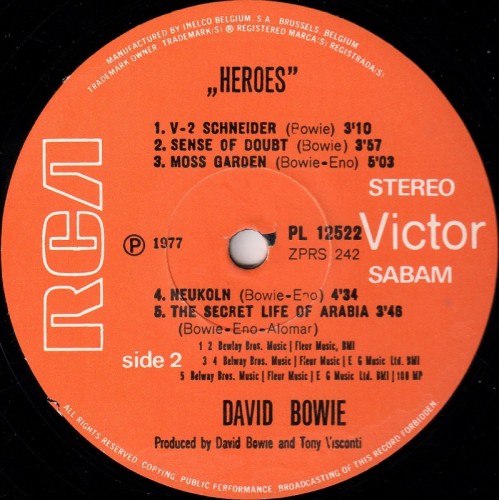This is a thumbnail + LP 1977 Heroes RCA PL 12522 Belgium Label 2.jpg