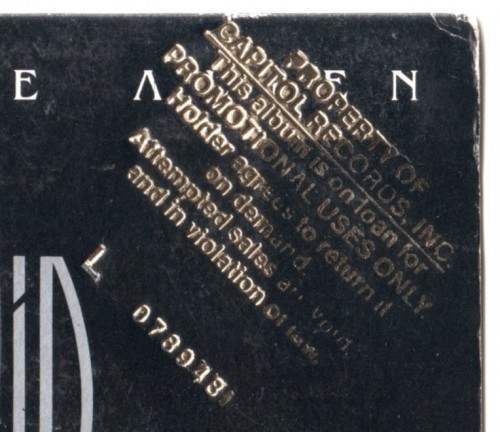 This is a thumbnail + MA 1985 Loving the alien VG-7858-1-2 USA GS promo Front detail.jpg