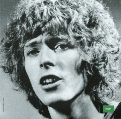 This is a thumbnail + David Bowie Argentina 2021 Parlophone Booklet 05.jpg