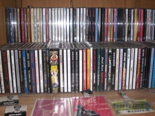 This is a thumbnail + bootleg and cdr 1.JPG