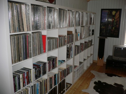 This is a thumbnail + Bowie collection 1 LP 12in 7in DVD VHS Books Various.jpg